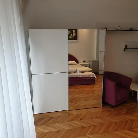 Lux Studio Apartment *